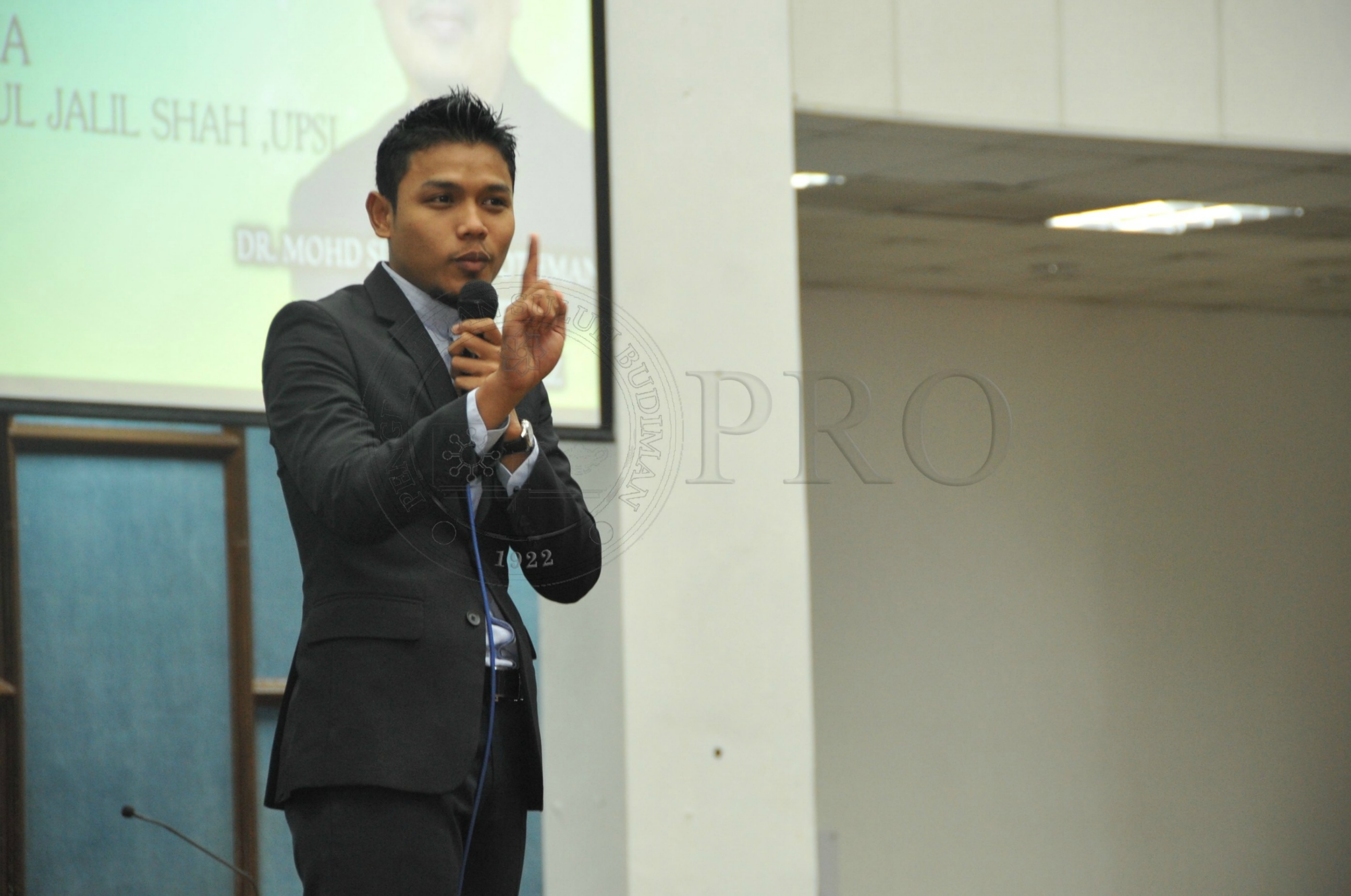 PRO 15 2 MAULIDUR PRO 4161